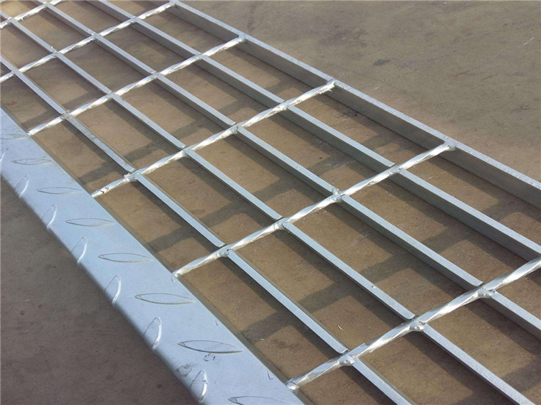 1573004169548288.jpg b00211.jpg